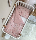 Set lenjerie de schimb pentru patut bebe 3 piese Fluturi roz (2)